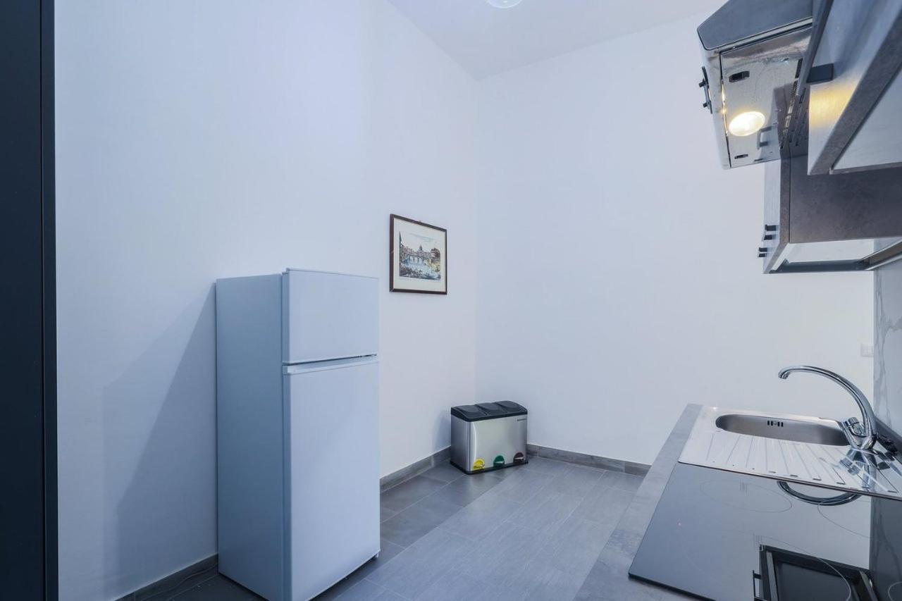ローマCasa Prefetti 46 Bアパートメント エクステリア 写真
